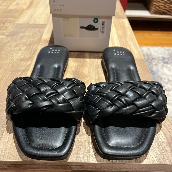 a new day Shoes - NIB A New Day Carissa Slide Sandal